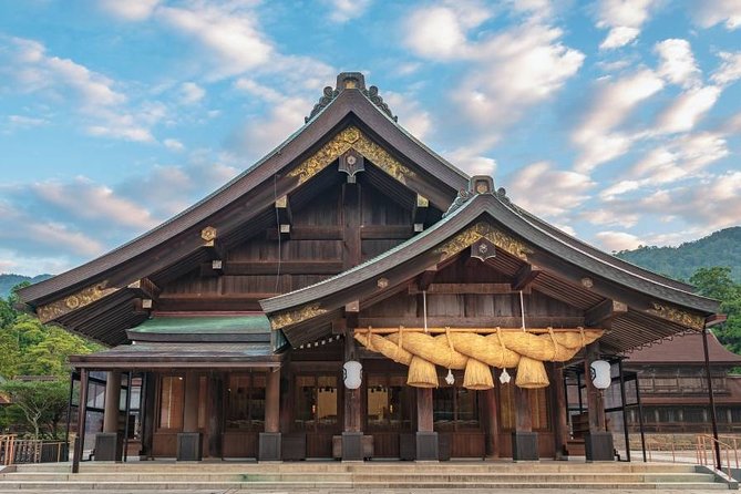 Matsue/Izumo Taisha Shrine Full-Day Private Trip With Government-Licensed Guide - Izumo Grand Shrine Visit