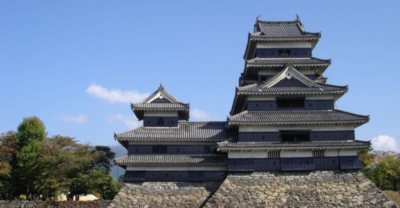 Matsumoto Castle Audio Guide: Japans National Treasure - Highlights of the Castle