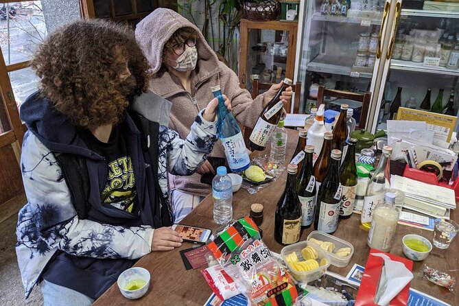 Matsumoto Castle, Sake & Food Walking Tour in Nagano - Sake Brewery Tour and Tasting