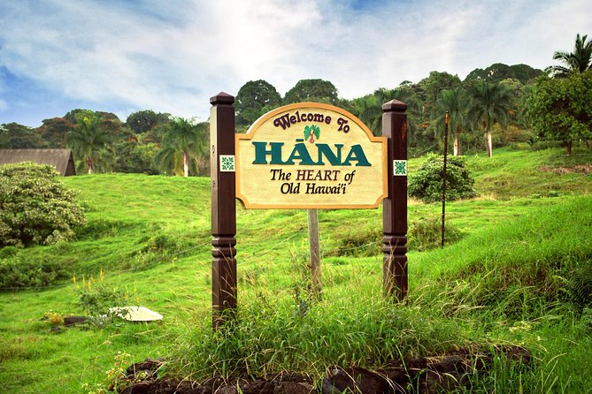 Maui Adventure Bundle: 6 Epic Audio Driving Tours, Including Road to Hana - Freedom to Explore at Your Pace