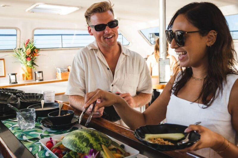 Maui: Alii Kai Luxury Catamaran Royal Champagne Brunch Sail - Toast to Unforgettable Memories