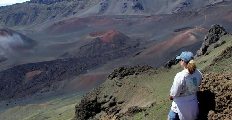 Maui: Guided Hike of Haleakala Crater With Lunch - Key Points