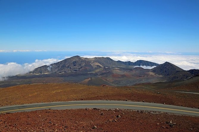 Maui Haleakala Day Bike Tour With Mountain Riders From 6500 to Sea Level - Meeting Point and Return Location