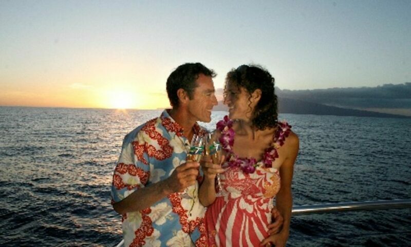 Maui: Ka'anapali Luxury Sunset Cocktail Sail with Open Bar - An Authentic Maui Sunset in Style