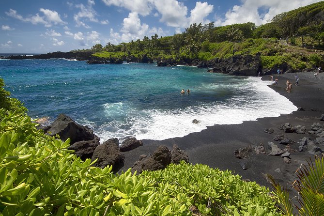 Maui Loop Road To Hana Audio Driving Tour - Highlights Along the Way