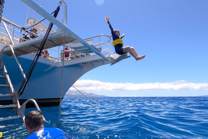 Maui Snorkeling Molokini Crater and Turtle Town - Onboard Catamaran Experience