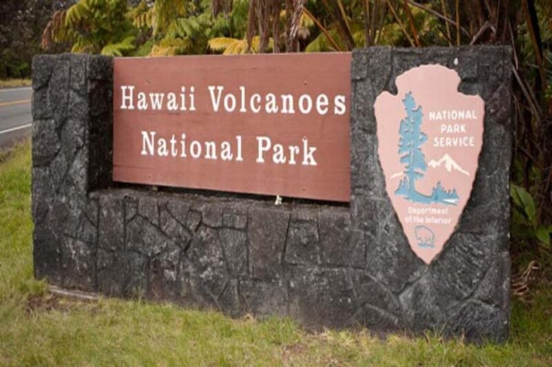 Maui to Big Island: Big Island Volcano Helicopter & Bus Tour - Round-trip Air Ticket