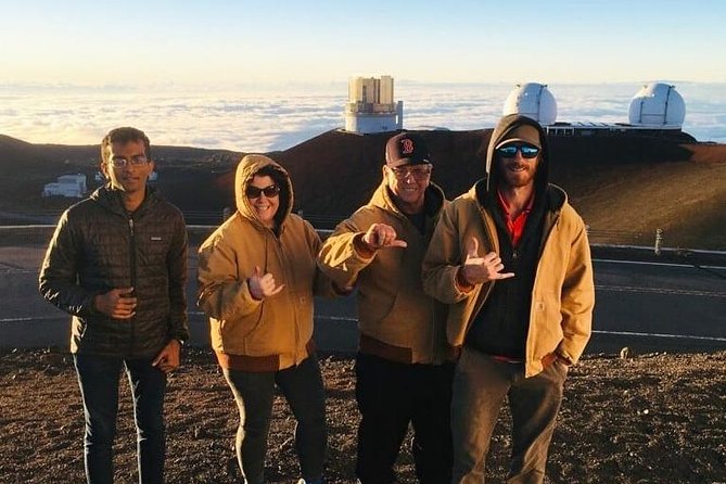 Mauna Kea Arnotts Adventures - Pickup and Meeting