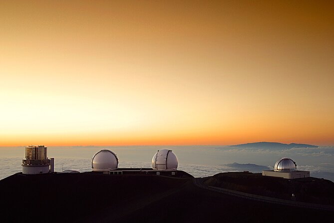 Mauna Kea Summit and Stars Small-Group Adventure Tour - Suitability and Considerations