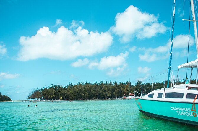 Mauritius : Full Day All Inclusive Ile Aux Cerfs Catamaran Cruise - Catamaran Cruise Highlights