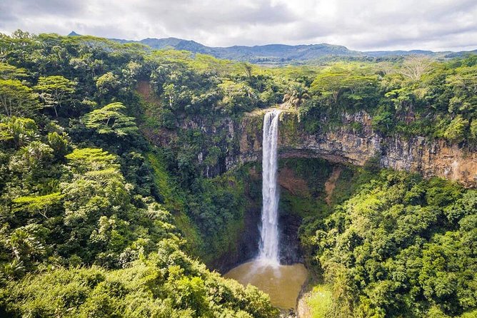 Mauritius Unique Sightseeing Tours - Taking in Mauritius Colorful Traditions