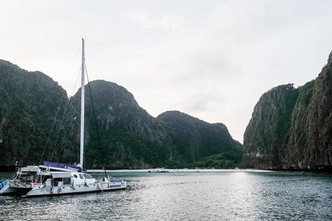 Maya Bay Sleep Aboard Tour From Phi Phi - Tour Highlights