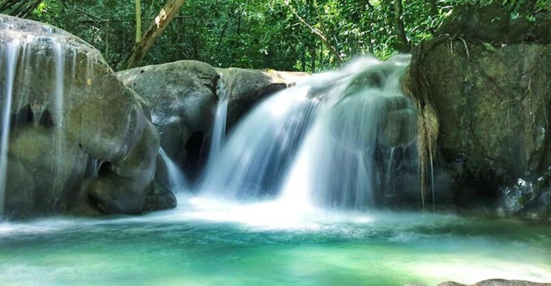 Mayfield Falls River Walk With Private Transportation - Experience Highlights