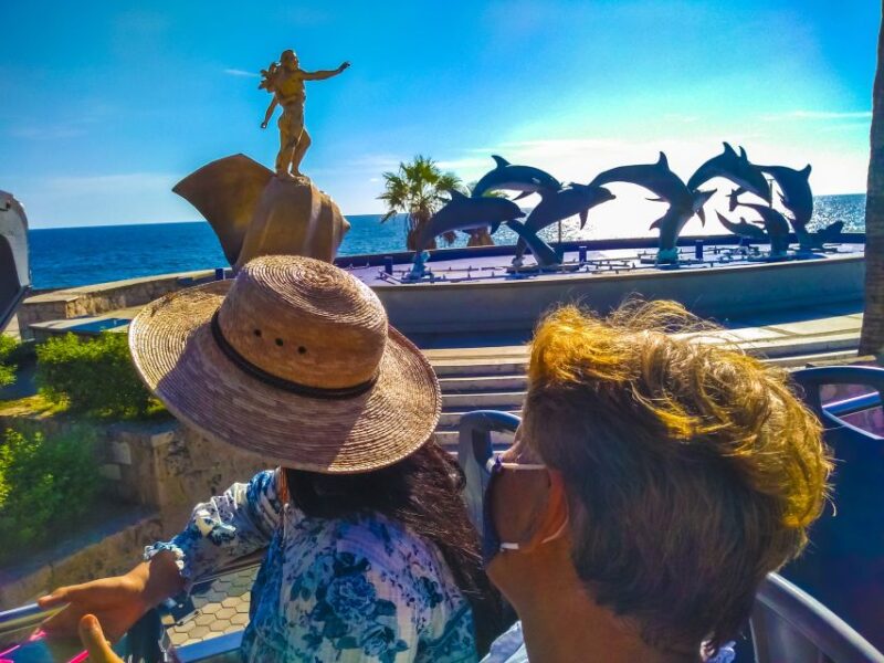 Mazatlán: Double-Decker Bus, Cliff Diving & Walking Tour - Experience Highlights