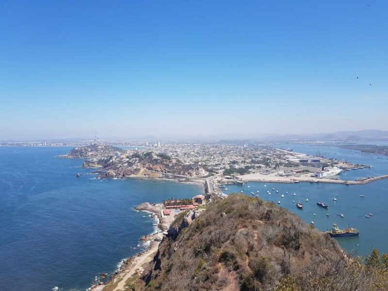 Mazatlan: the Faro Lighthouse Tour With Free Digital Photos - Lighthouse Experience