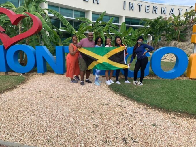 MBJ Airport Private Taxi: Secrets St James/Wild Orchid - Recap
