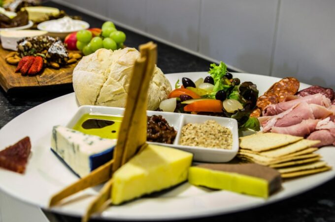 McLaren Vale: Small Group Wine Tour (Includes Lunch) - Tour Inclusions and Exclusions