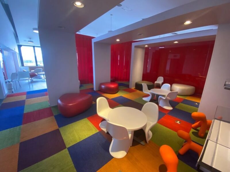 MDE Medellín International Airport: Avianca Lounge Entry - Wellness and Relaxation Options