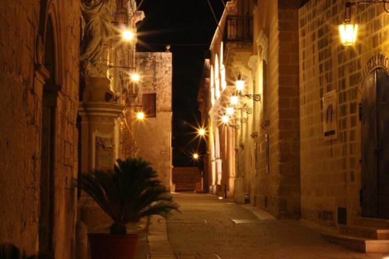 Mdina: Valletta Waterfront Area, Mdina, and Rabat Night Tour - Transportation & Pickup Details