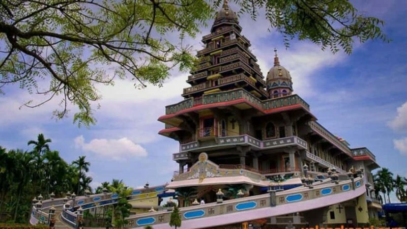 Medan: Highlights City Sightseeing Guided Group Tour - FAQ