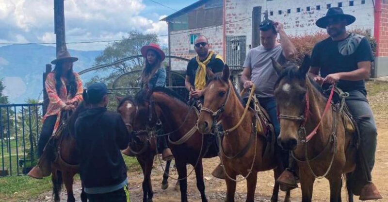 Medellin: 2-Day Coffee Farm Trip W/Horse Ride & Forest Cabin - Itinerary and Activities