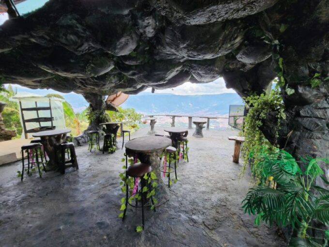 Medellin: 2-Day Coffee Farm Trip W/Horse Ride & Forest Cabin - Booking and Cancellation Policy