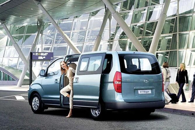 Medellín Airport Shuttle - Airport Transfer - Transportation Options