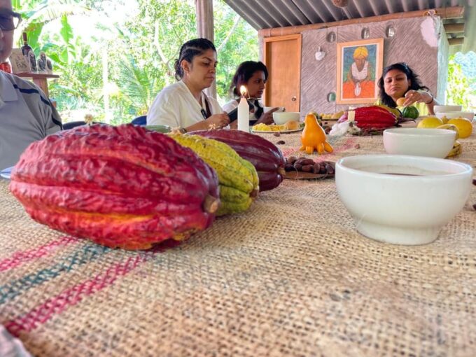 MEDELLÍN: CHOCOLATE TOUR & EXFOLIATION IN BEAUTIFUL RIVER! - Recap