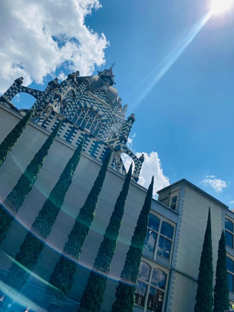 Medellín: City Center Tour Beyond the History and New Valley - Key Points