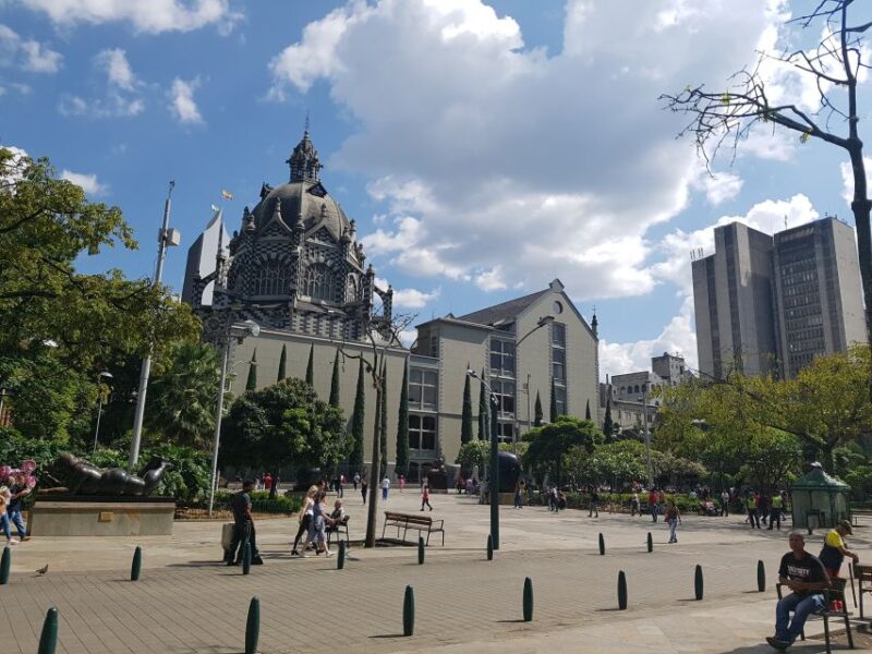 Medellin City, Comuna 13 and Arvi Park Private Tour - Customer Feedback