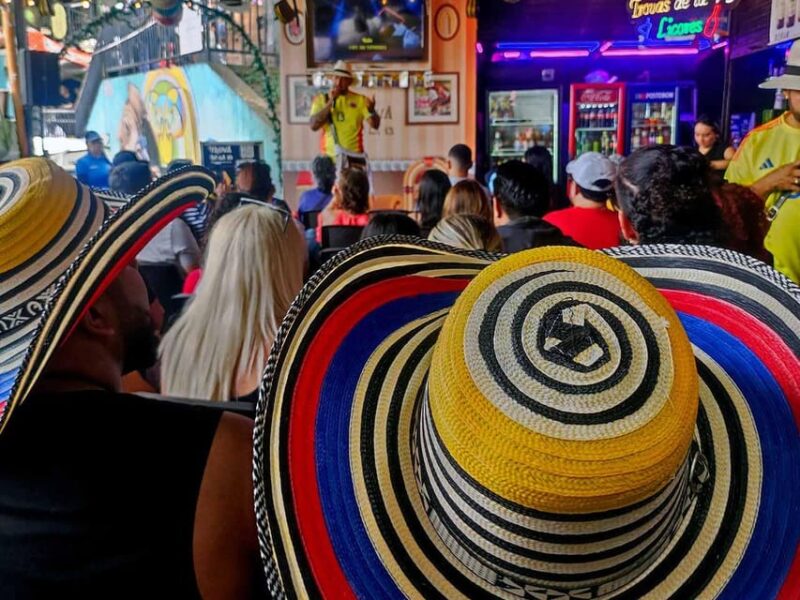 Medellin City Tour, 8 Hours With Art Book Included - Participant Requirements