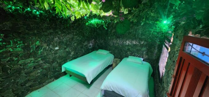 Medellin: Coffee Farm Tour & Spa With Overnight Glamping - Transportation and Pickup