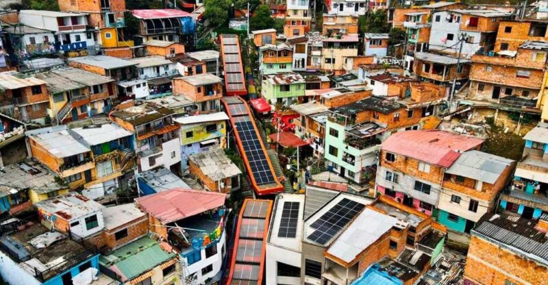 Medellin Commune 13: Art, War, Love, Hate and Resilience. - Experience and Highlights