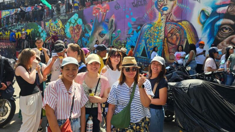 Medellín: Comuna 13 and Graffiti Guided Tour With a Local - Itinerary Details