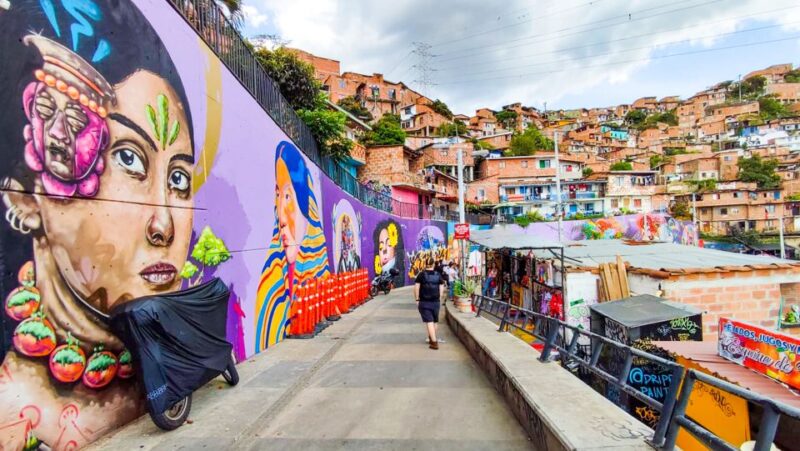 Medellin: Comuna 13 Graffiti Tour, Street Food and Cable Car - Inclusions and Recommendations