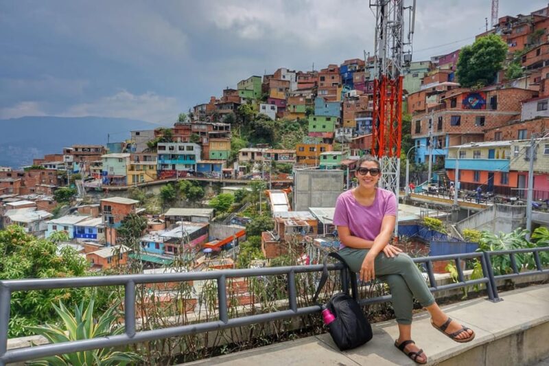 Medellin: Comuna 13 Graffiti Tour With Snacks Included - Customer Feedback