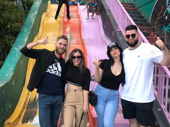 Medellín: Comuna 13 (Graffitour) Discover the Transformation - Cultural Experience and Activities