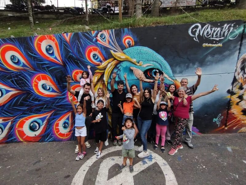 Medellín: Comuna 13 History and Graffiti Walking Tour - Inclusions