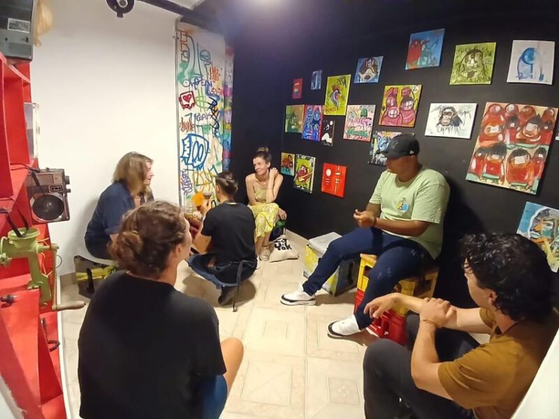 Medellín: Comuna 13 With Locals and Snacks - Itinerary