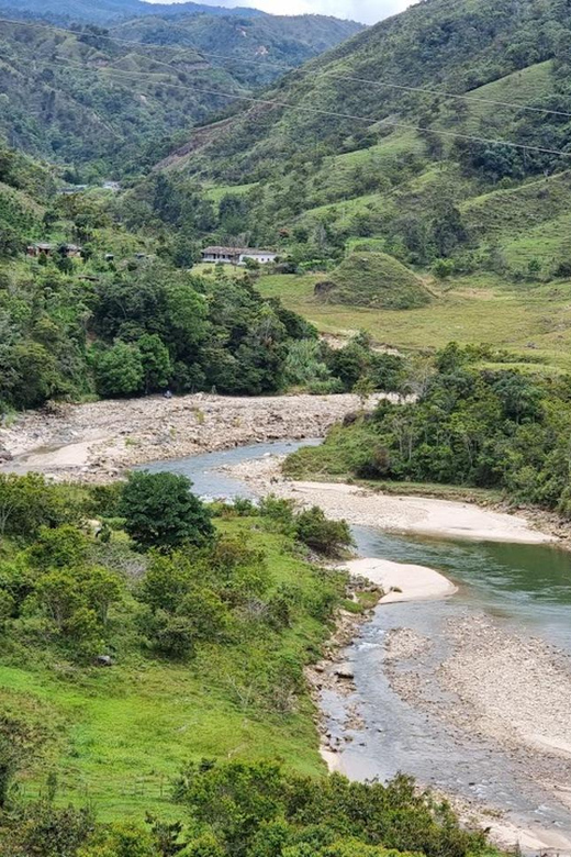 MEDELLIN: CONCEPTION TOUR + ALTO DE LA VIRGEN + ALEJANDRIA TRAIL - Alejandria Visit