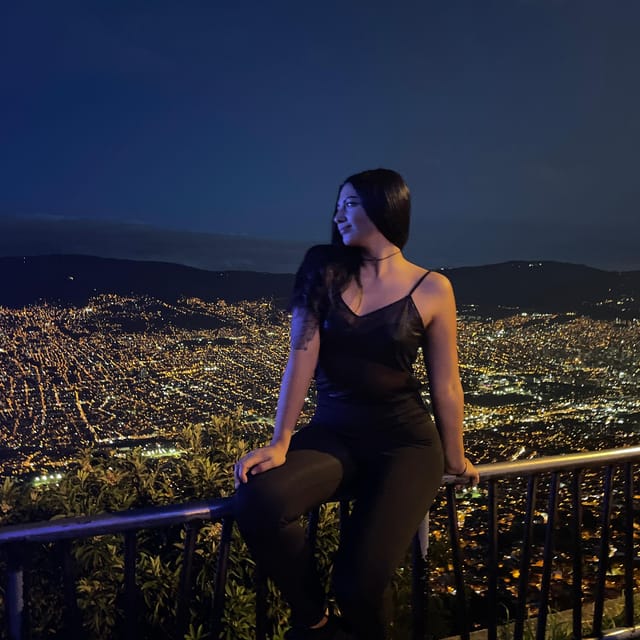 Medellin: Cristo Skyline Tour Micro-Adventure With Filmmakers - Key Points