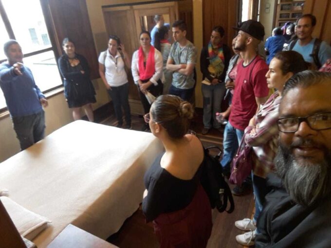 Medellín: Cultural City & Museum Tour - Pickup and Duration