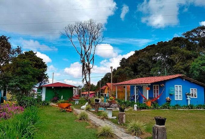 Medellin : Discover Best Plans Recommended by Local People - Discovering Medellins Unique Charm