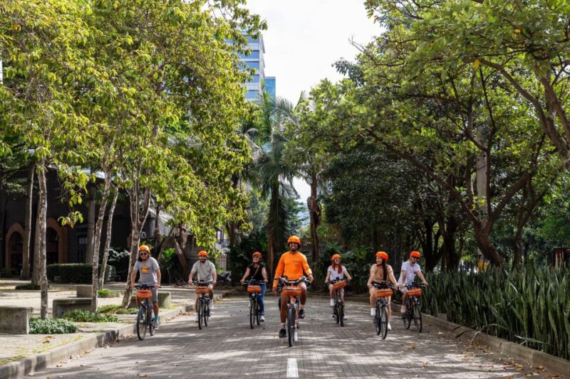 Medellín: E-bike and Foodie Tour - Itinerary and Highlights
