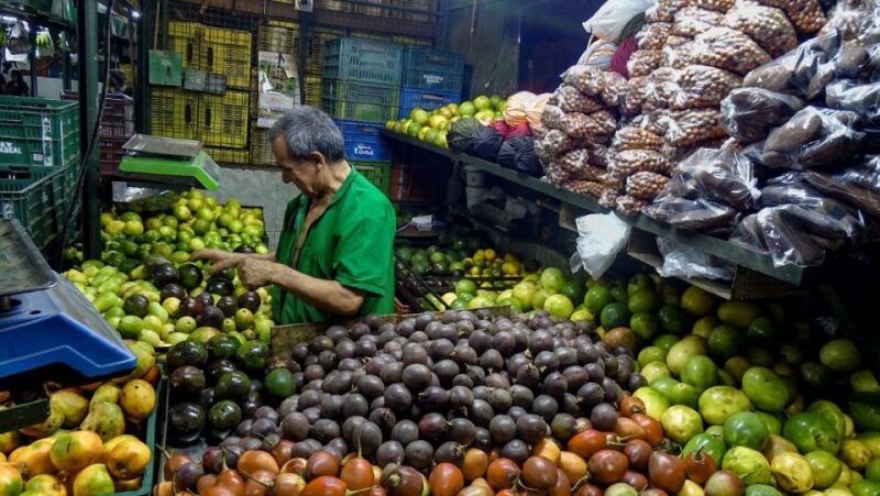 Medellín: Exotic Fruits and Explore the Local Markets - Key Points