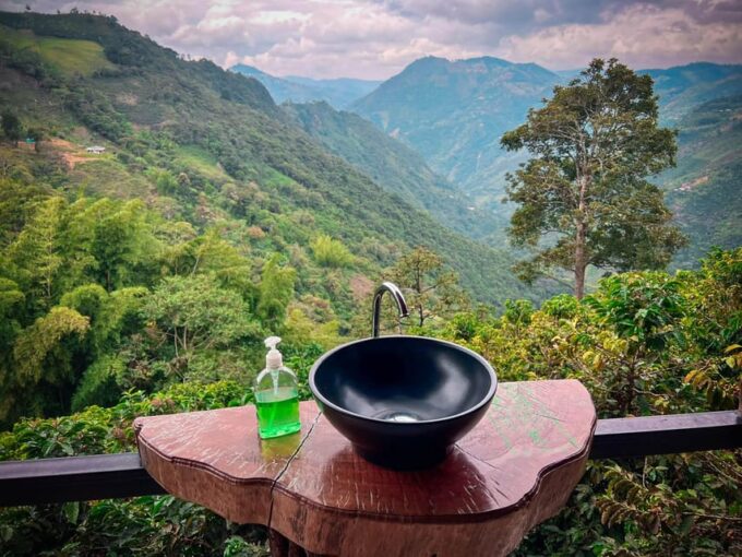 MEDELLÍN: EXPERIENCE THE HIGHEST ZIPLINE IN ALL OF COLOMBIA! - Recap
