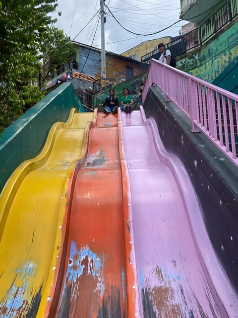 Medellín: Exploring Comuna 13 Guided Tour and Graffiti Art - Highlights and Inclusions