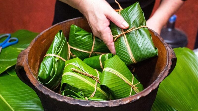 Medellin Food Tasting Tour With a Local - Cultural Insights