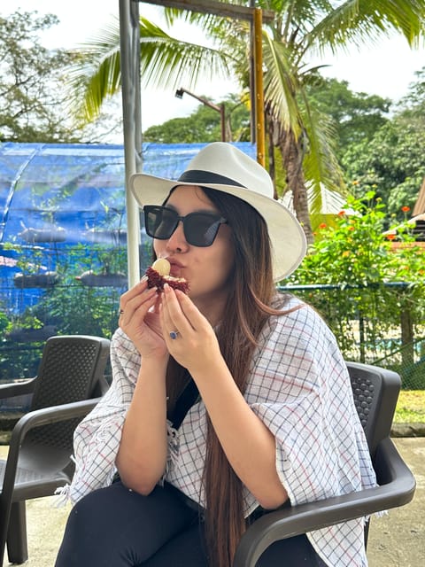 Medellin: Fruit Tour With Tastings, Nature and Animals. - Enjoy Lunch and Nature Views