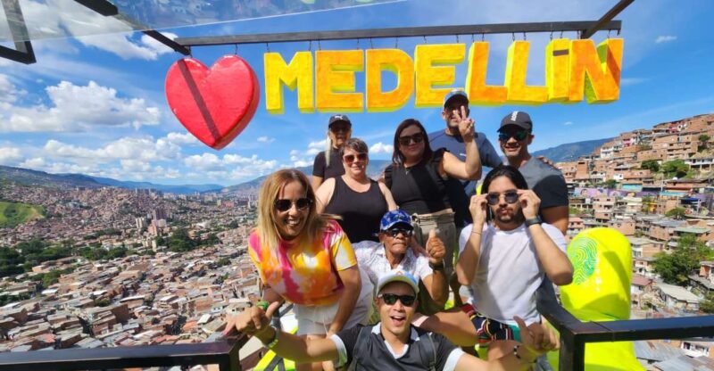 Medellin: Full Day Guided City Highlights Tour - Meeting Point and Important Information